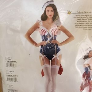 Hallowen costume- sailor woman